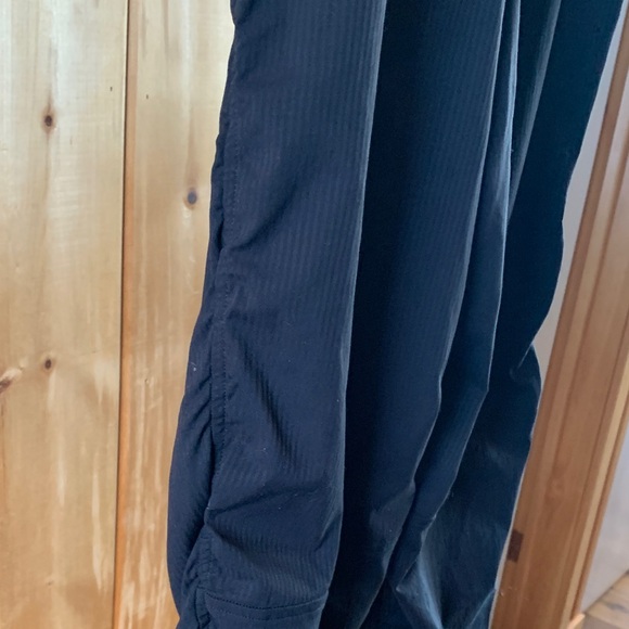 Lululemon athletica Black Ruched Track Pants Size S - Picture 8 of 16
